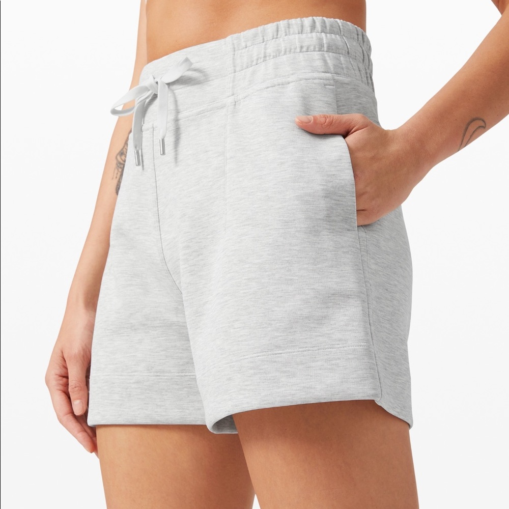 Lululemon Soft Ambitions Shorts